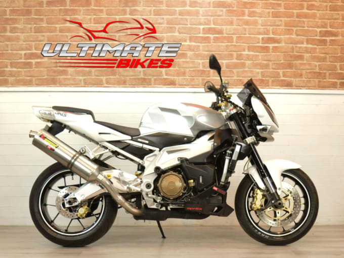 2025 Aprilia Tuono 1000