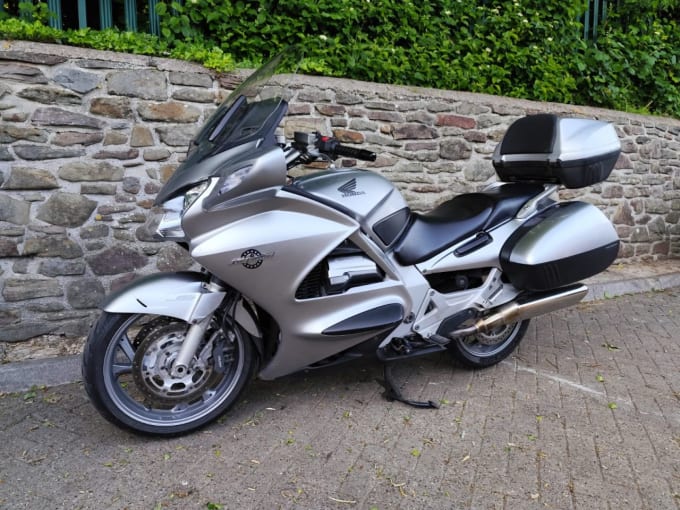 2025 Honda St1300 Pan European