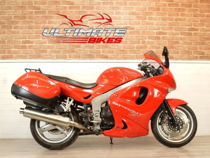 2025 Triumph Sprint St 955