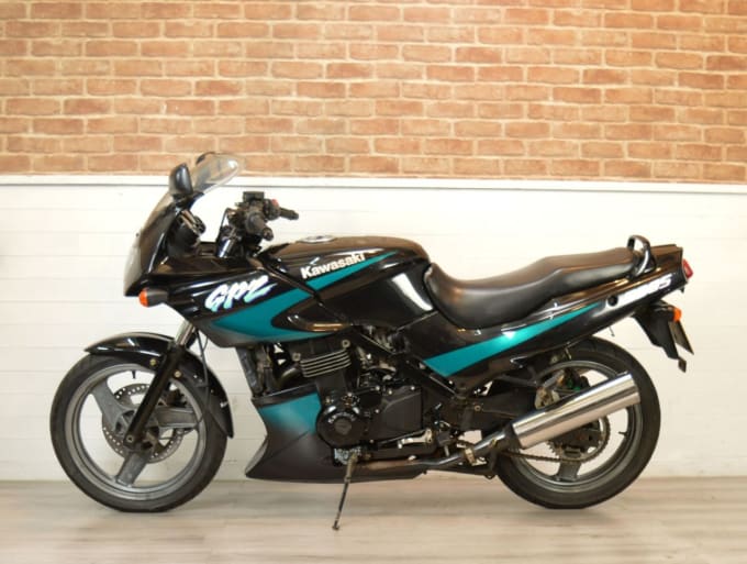 2025 Kawasaki Gpz500s