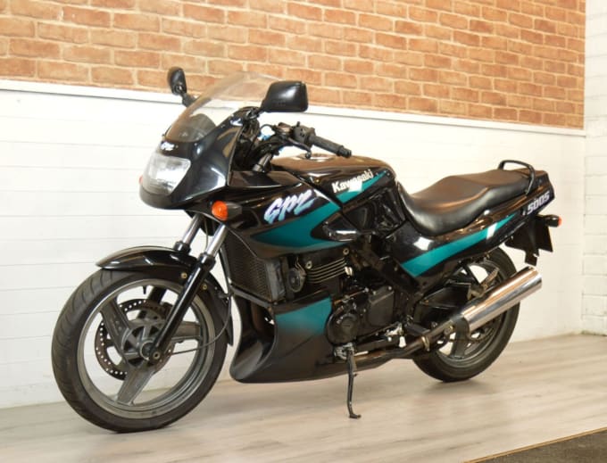 2025 Kawasaki Gpz500s