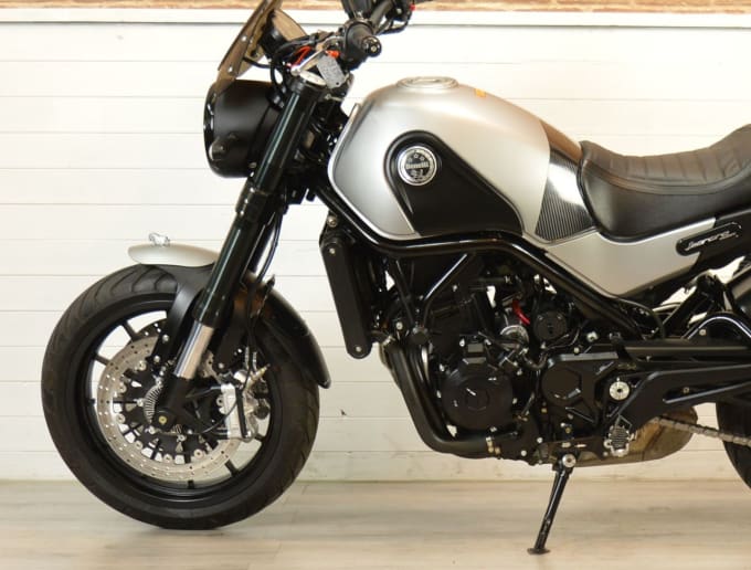 2025 Benelli Leoncino 500