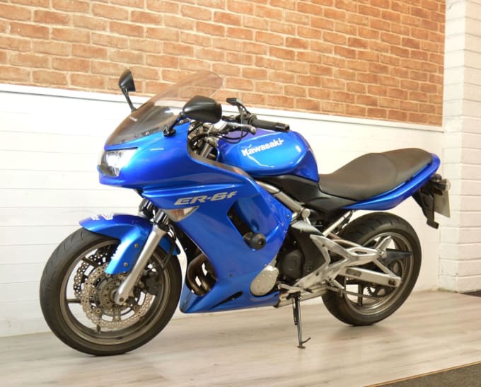 2025 Kawasaki Er-6f