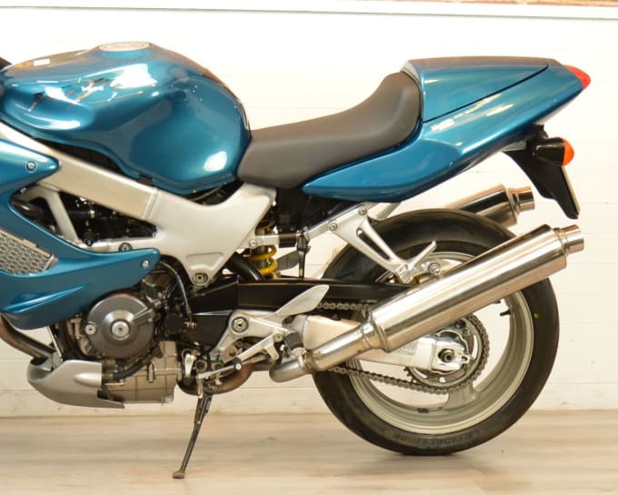 2025 Honda Vtr 1000 Firestorm