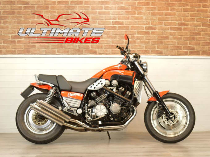 2025 Yamaha Vmax 1200