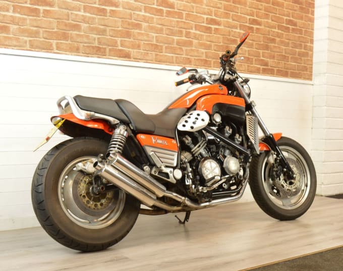 2025 Yamaha Vmax 1200