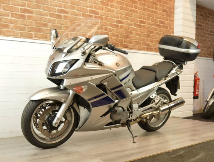 2025 Yamaha Fjr1300