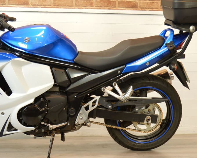 2025 Suzuki Gsx650f