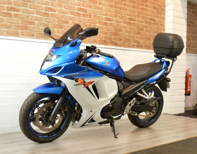 2025 Suzuki Gsx650f