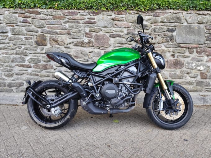 2025 Benelli 752 S