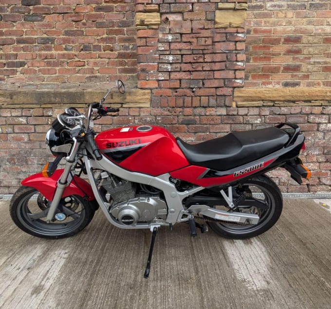 2025 Suzuki Gs500