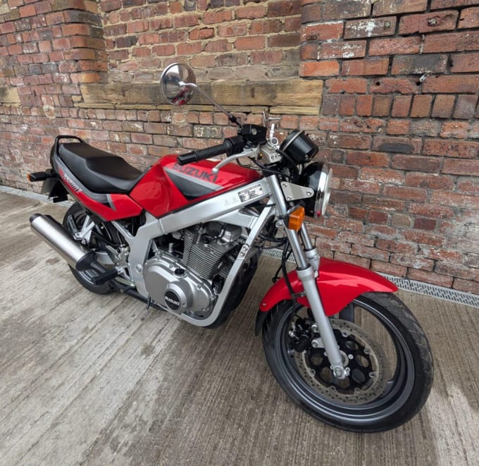 2025 Suzuki Gs500