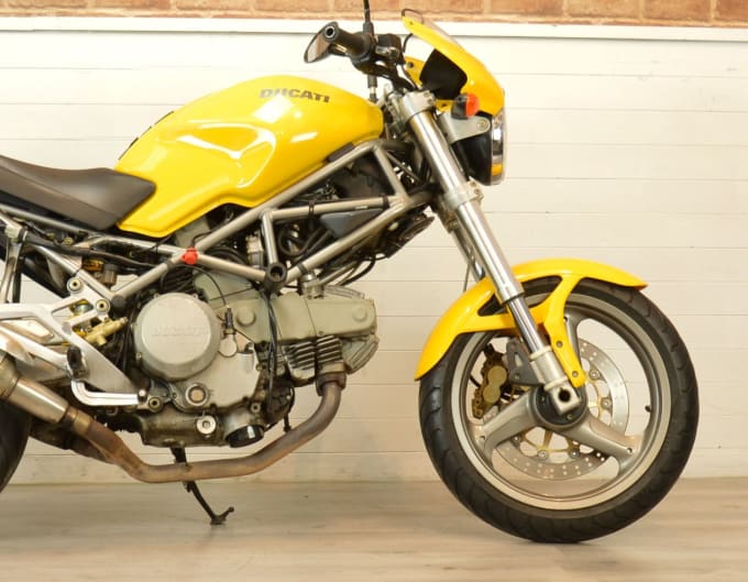 2025 Ducati Monster 600