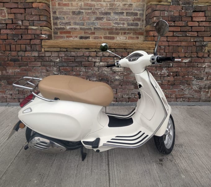 2025 Piaggio Vespa Primavera 50