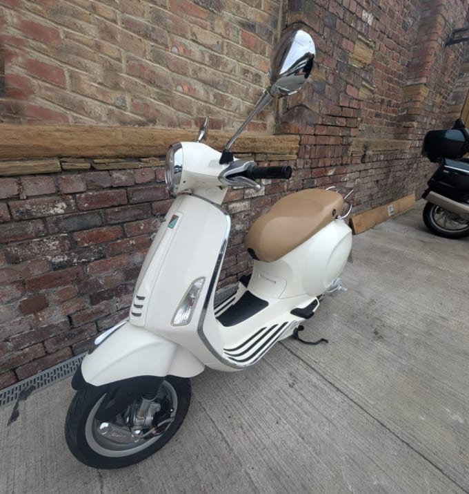 2025 Piaggio Vespa Primavera 50