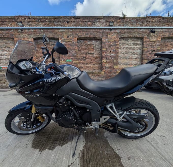2025 Triumph Tiger 1050
