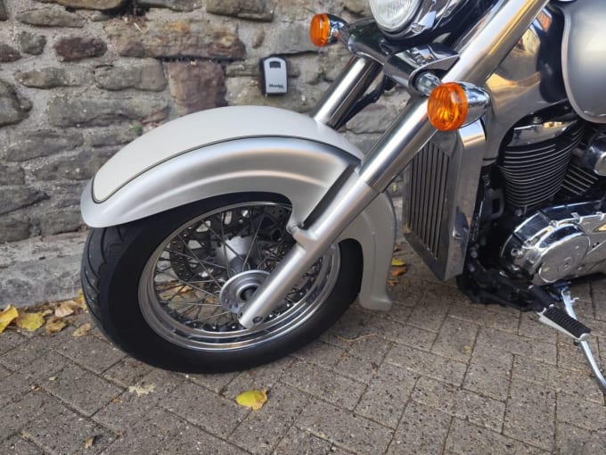 2025 Suzuki Intruder 800