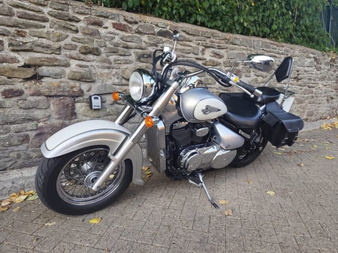 2025 Suzuki Intruder 800