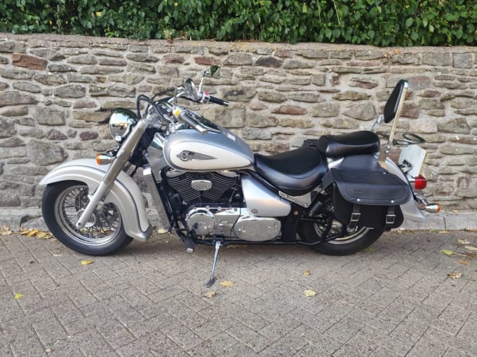 2025 Suzuki Intruder 800