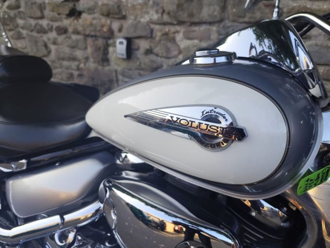 2025 Suzuki Intruder 800