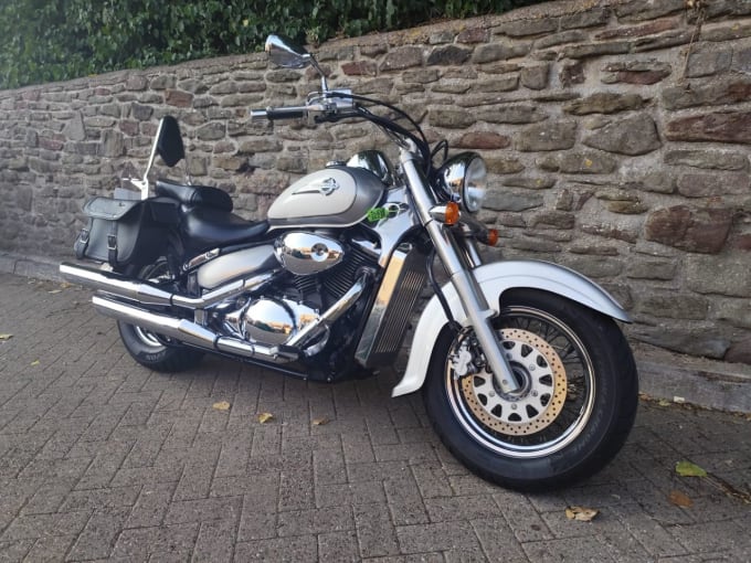 2025 Suzuki Intruder 800