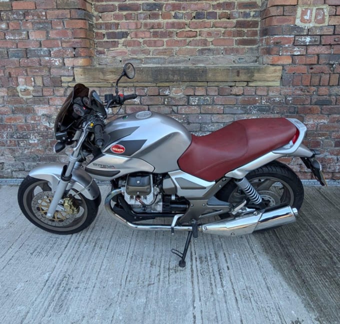 2025 Moto Guzzi Breva 750