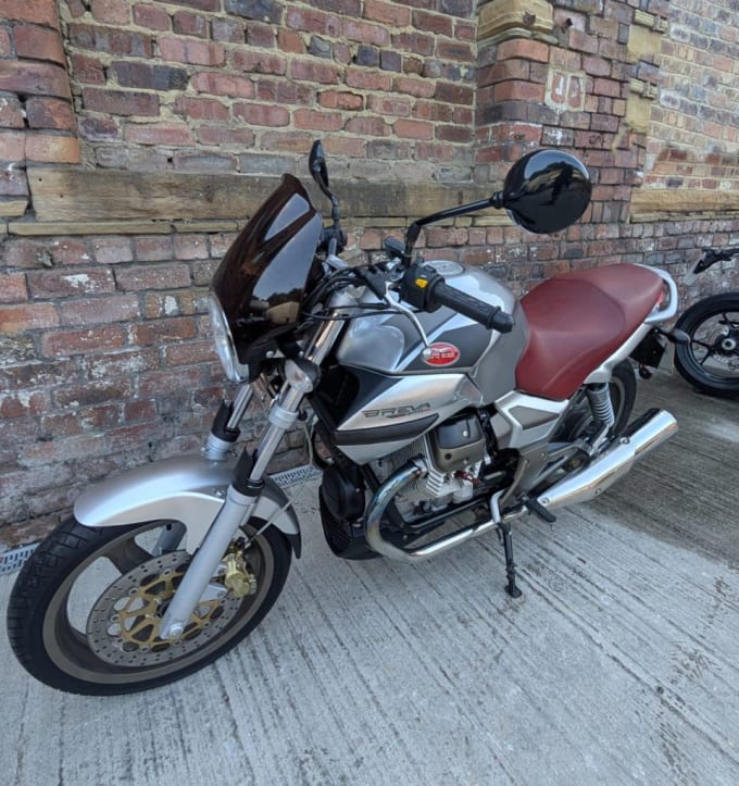 2025 Moto Guzzi Breva 750