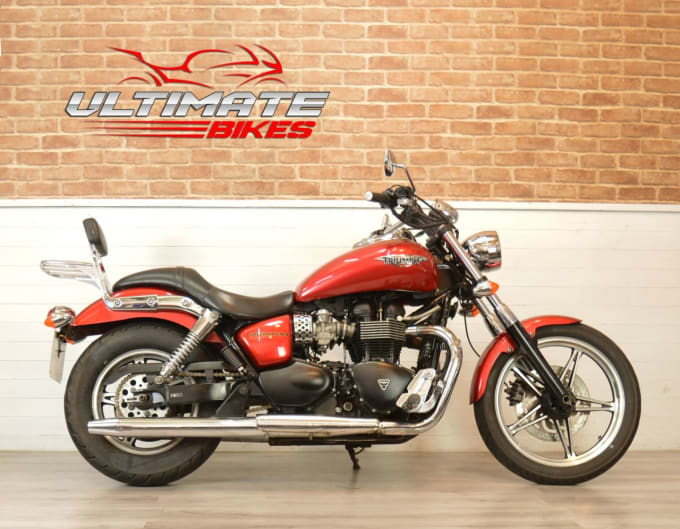 2025 Triumph Speedmaster 865