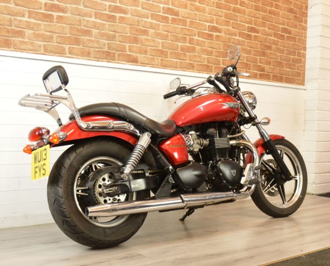 2025 Triumph Speedmaster 865