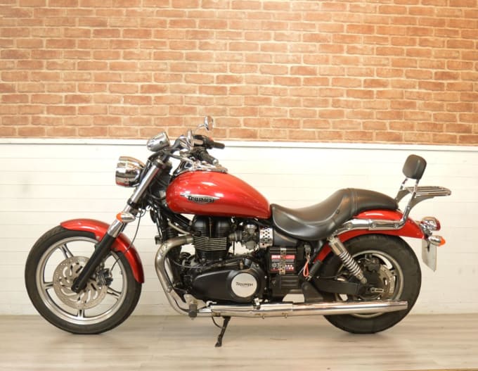 2025 Triumph Speedmaster 865