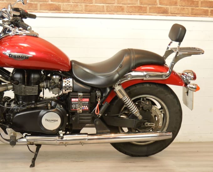 2025 Triumph Speedmaster 865