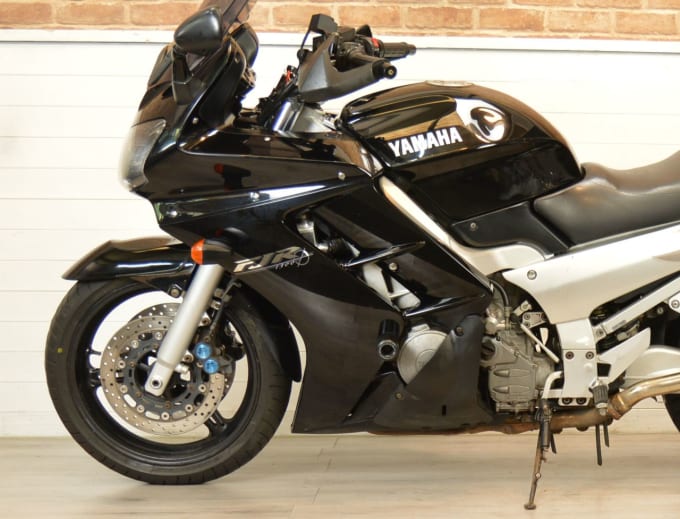 2025 Yamaha Fjr1300