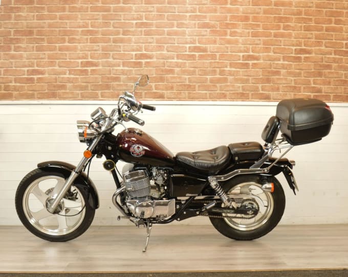 2025 Ajs Regal