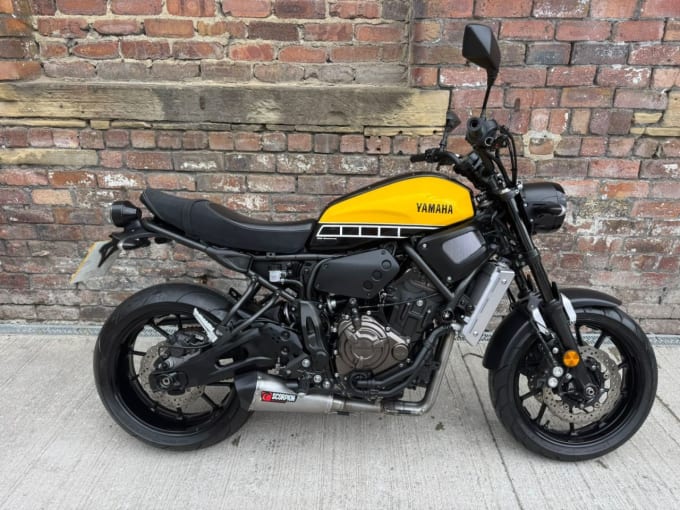 2025 Yamaha Xsr700