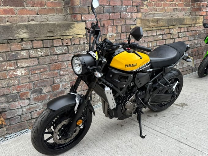 2025 Yamaha Xsr700