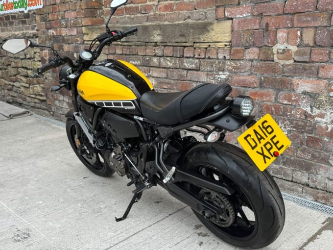 2025 Yamaha Xsr700
