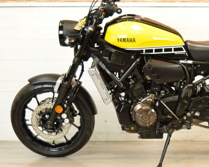 2025 Yamaha Xsr700