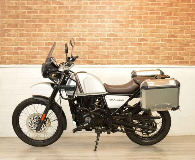2025 Royal Enfield Himalayan 411