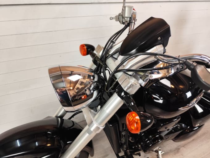 2025 Suzuki Intruder 800