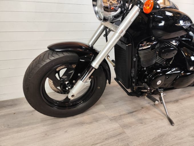 2025 Suzuki Intruder 800