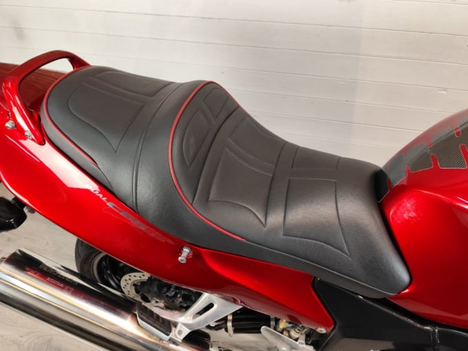 1998 Honda Cbr1100xx Super Blackbird
