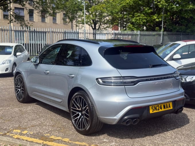 2025 Porsche Macan