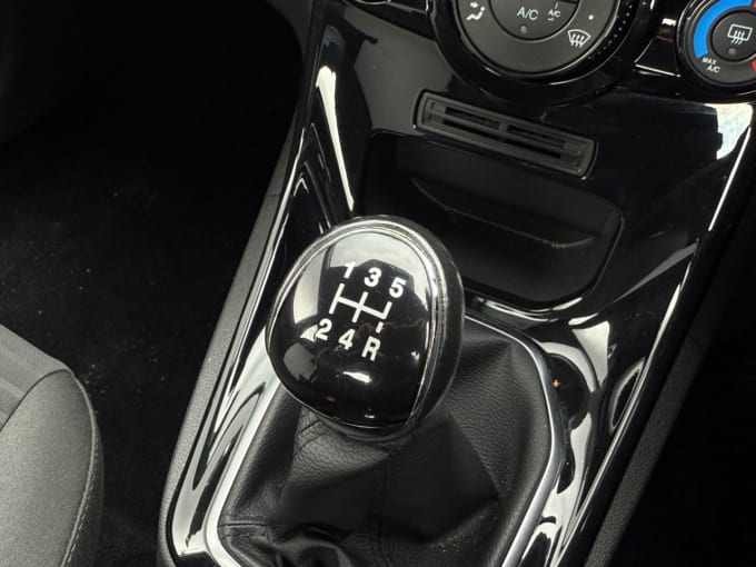 2015 Ford Fiesta