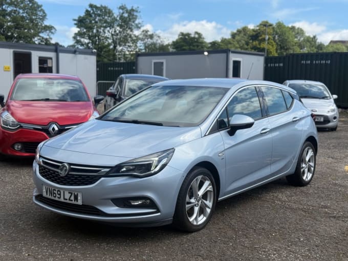 2025 Vauxhall Astra