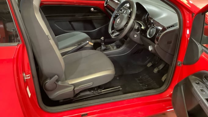 2025 Volkswagen Up!