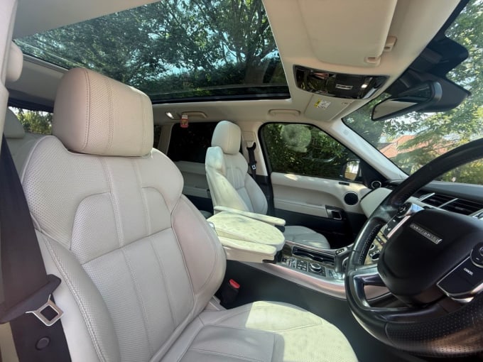 2025 Land Rover Range Rover Sport