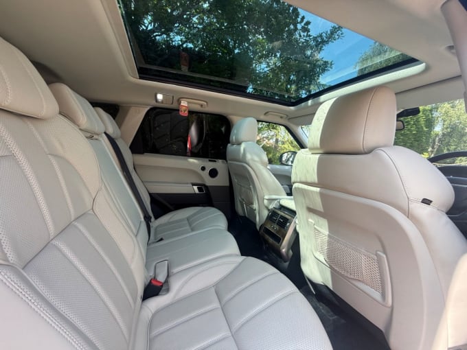 2025 Land Rover Range Rover Sport