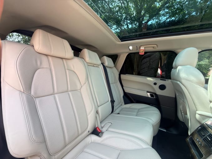 2025 Land Rover Range Rover Sport