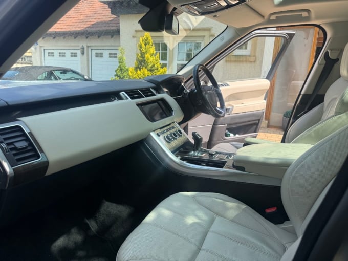 2025 Land Rover Range Rover Sport