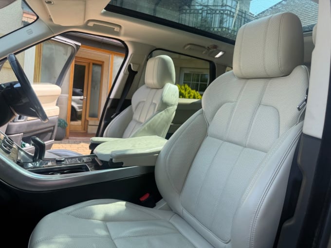 2025 Land Rover Range Rover Sport